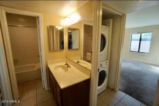 Photo #6: 6016131 Listing