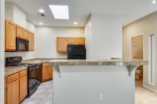 Photo #1: 6016255 Listing