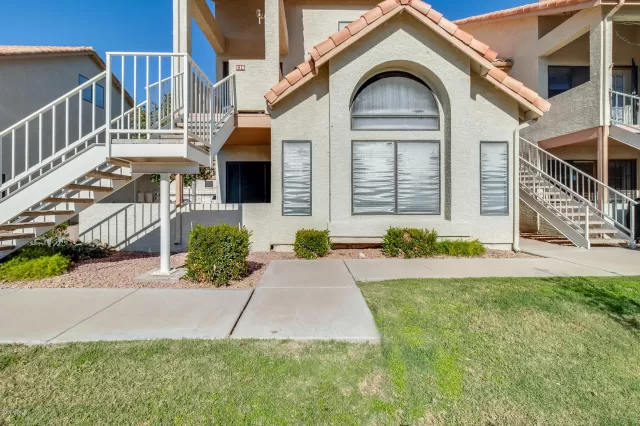 MLS: 6016284 Condo For Sale