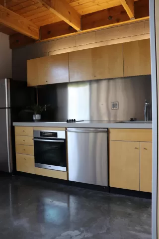 Photo #4: 6016450 Listing