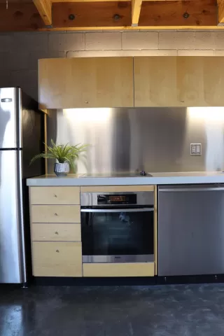 Photo #5: 6016450 Listing