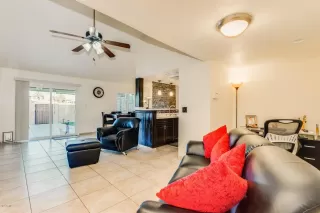 Photo #2: 6016460 Listing 