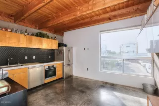 Photo #1: 6016474 Listing