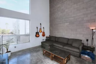 Photo #6: 6016474 Listing