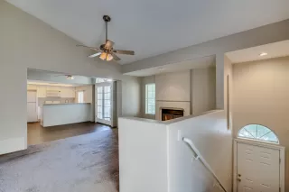 Photo #4: 6016551 Listing