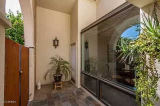 Photo #2: 6016552 Listing