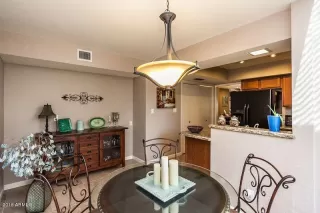 Photo #4: 6016552 Listing