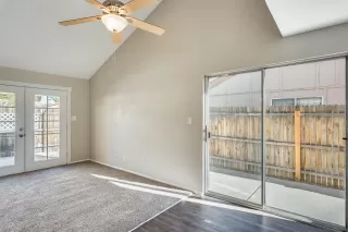 Photo #2: 6016616 Listing