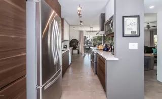 Photo #5: 6016708 Listing