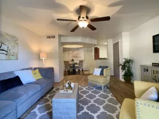 Photo #5: 6016748 Listing 