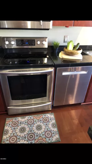 Photo #6: 6016810 Listing