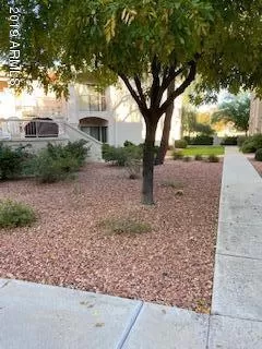 Photo #6: 6017019 Listing