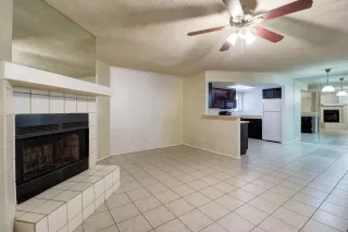 Photo #4: 6017086 Listing