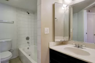 Photo #6: 6017086 Listing