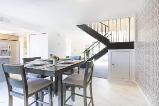 Photo #2: 6017449 Listing 