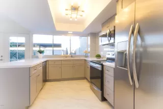 Photo #5: 6017449 Listing 