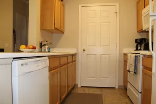 Photo #5: 6017545 Listing