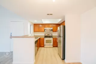 Photo #2: 6017554 Listing