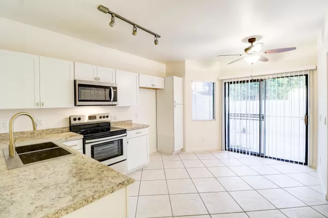 MLS: 6017695 Condo For Sale