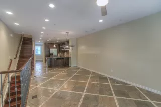 Photo #2: 6017802 Listing