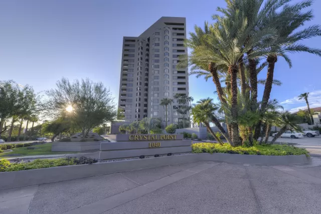 MLS: 6017872 Condo For Sale