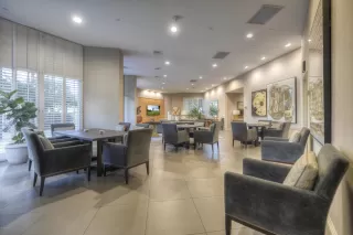 Photo #3: 6017872 Listing