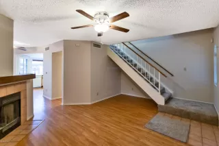 Photo #2: 6017891 Listing