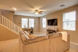 Photo #2: 6018057 Listing 