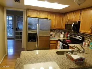 Photo #6: 6018146 Listing