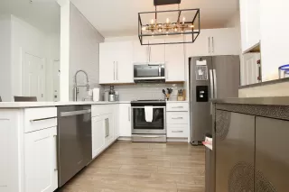 Photo #4: 6018231 Listing