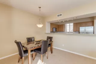 Photo #4: 6018291 Listing