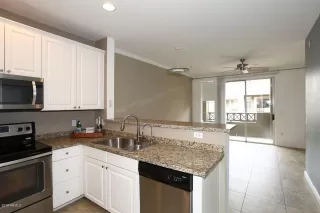 Photo #4: 6018394 Listing