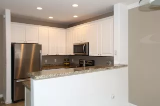 Photo #5: 6018394 Listing