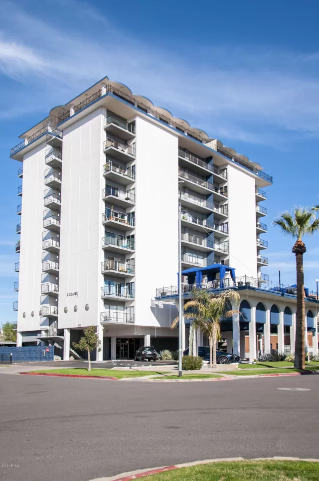 MLS: 6018567 Condo For Sale