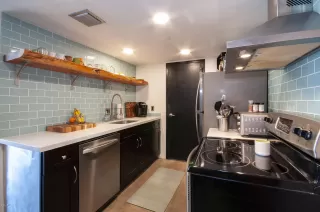 Photo #6: 6018567 Listing