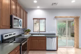 Photo #3: 6018680 Listing 