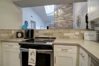 Photo #3: 6018887 Listing 