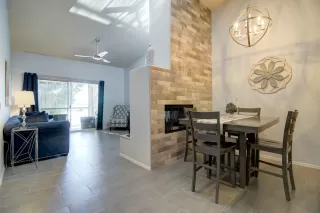 Photo #5: 6018887 Listing 