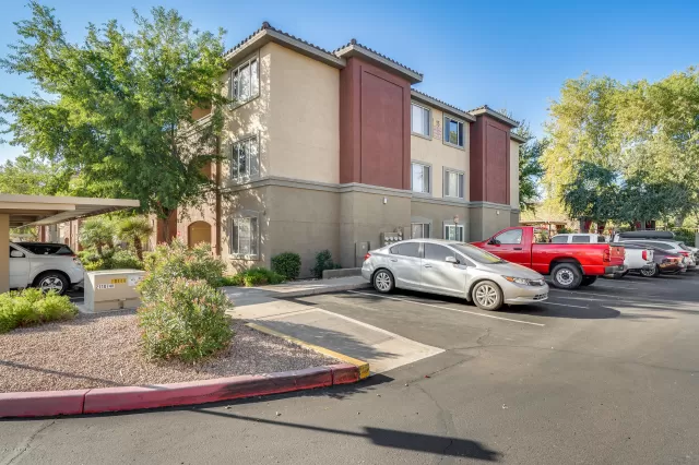 MLS: 6019059 Condo For Sale