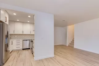 Photo #3: 6019084 Listing 