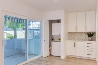 Photo #5: 6019084 Listing 