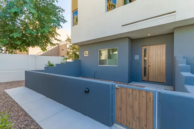 MLS: 6019162 Condo For Sale