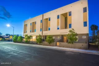 Photo #2: 6019162 Listing 