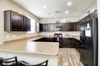 Photo #3: 6019576 Listing 