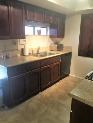 Photo #5: 6019606 Listing