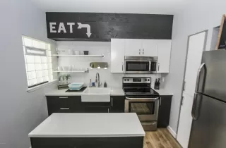 Photo #2: 6019790 Listing