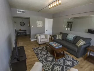 Photo #5: 6019790 Listing