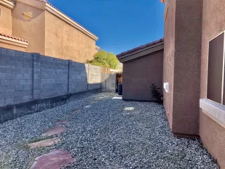 Photo #6: 6019931 Listing