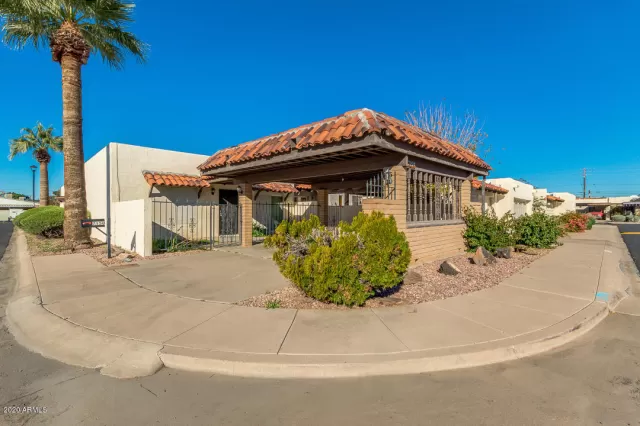 MLS: 6020469 Condo For Sale