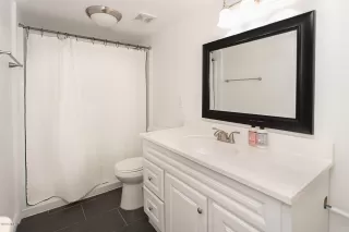 Photo #4: 6021271 Listing 